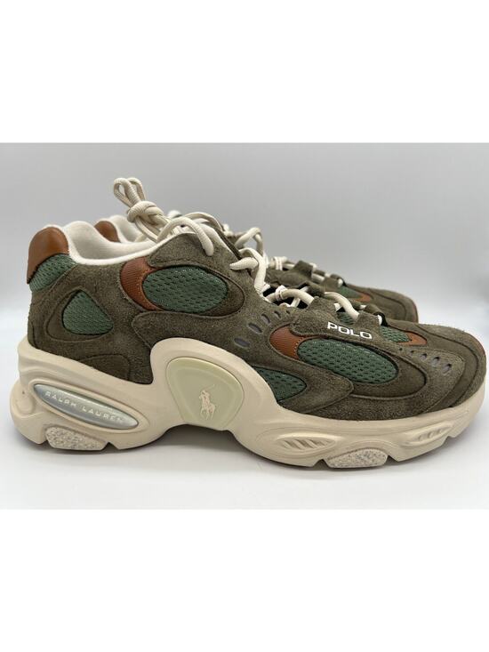 Athletic_Shoes